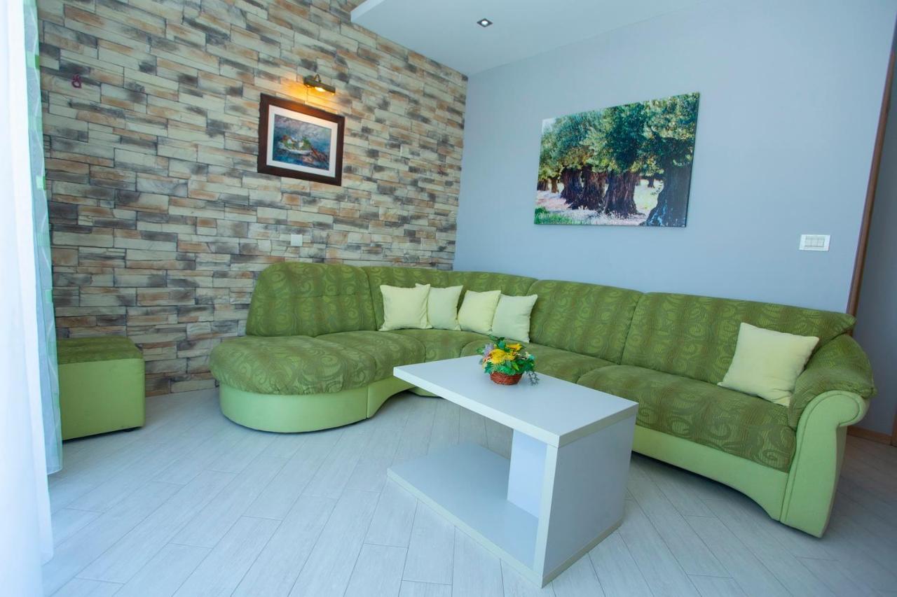 Apartment Loncar