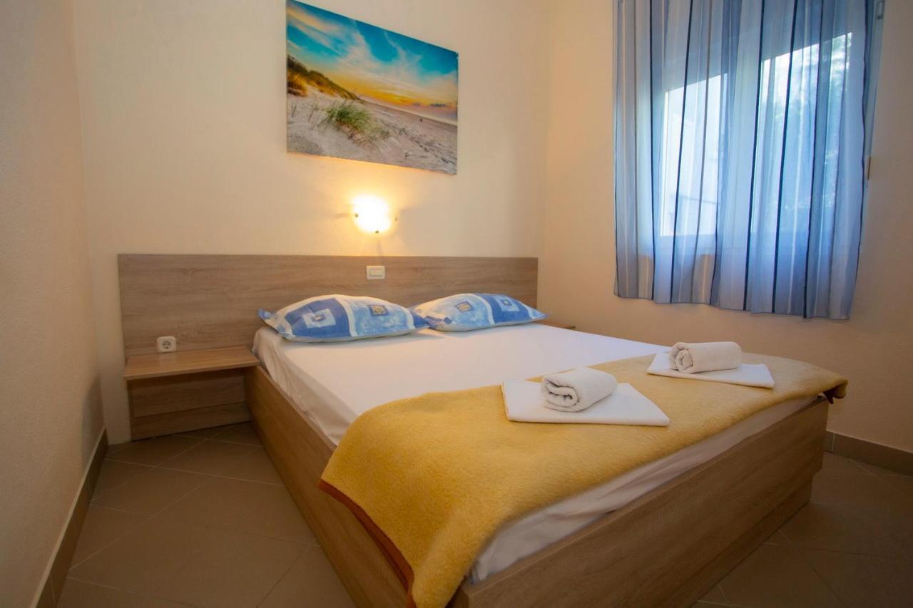 Apartment Loncar Tucepi