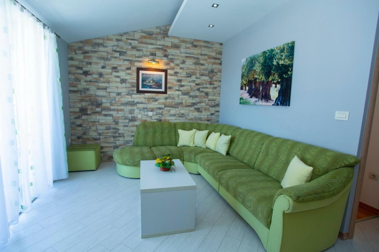 Loncar Apartment Tucepi