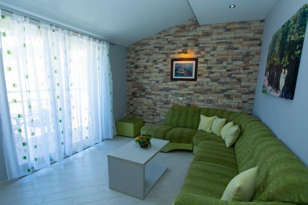 Apartment Loncar *