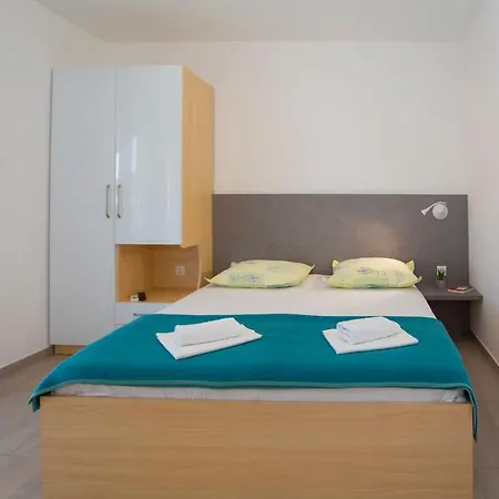 Apartments Loncar Tučepi Kültér fotó