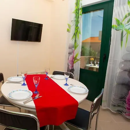 Apartments Loncar Tučepi Kültér fotó