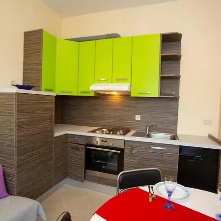 Apartments Loncar Tučepi Kültér fotó