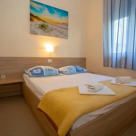 Apartments Loncar Tučepi Kültér fotó