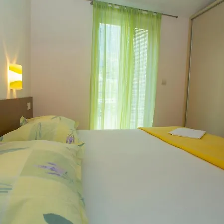 Apartments Loncar Tučepi Kültér fotó